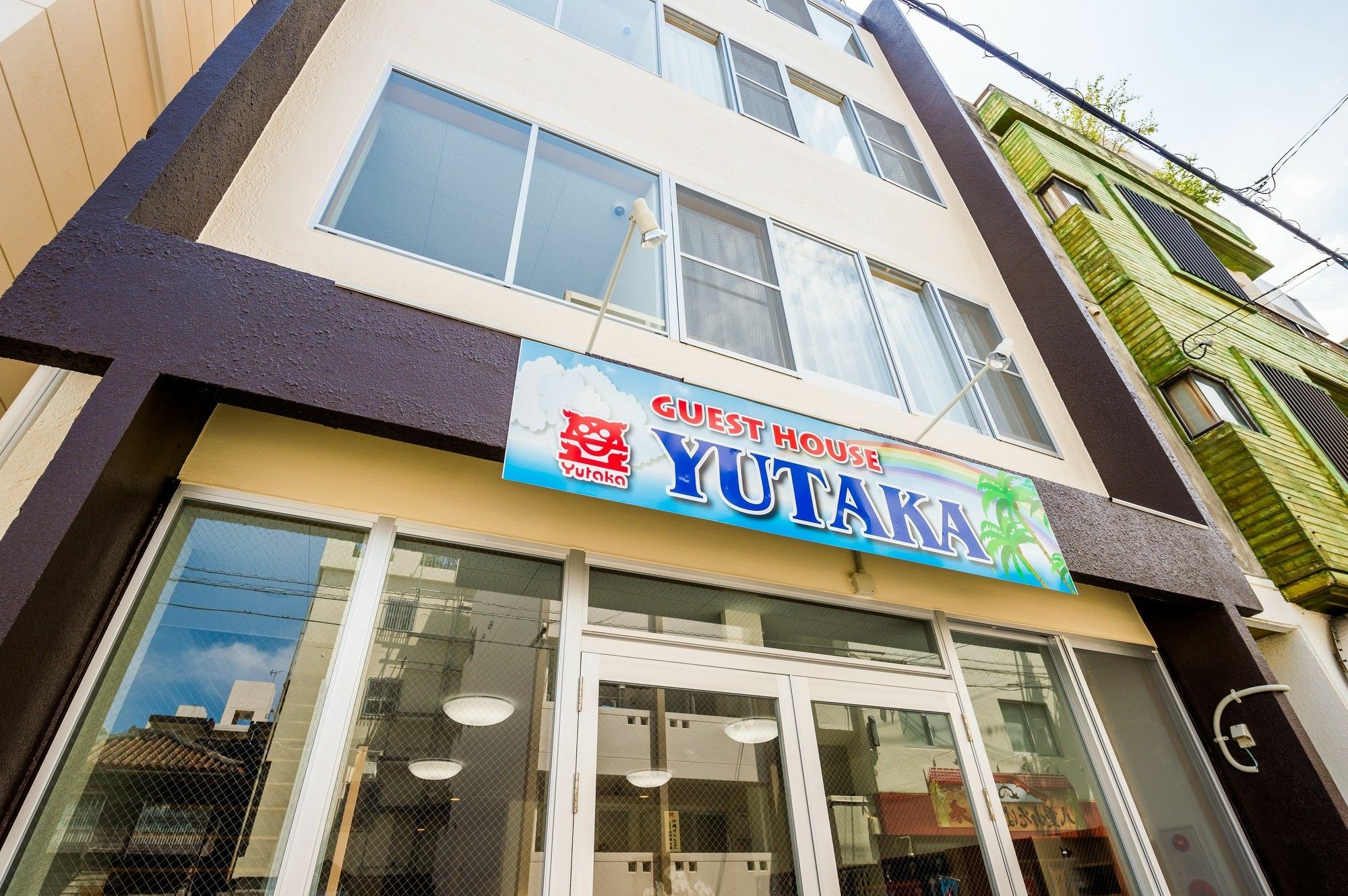 Guest House Yutaka Naha Buitenkant foto